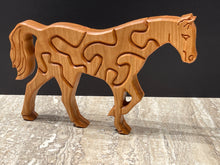 Load image into Gallery viewer, Horse Puzzle