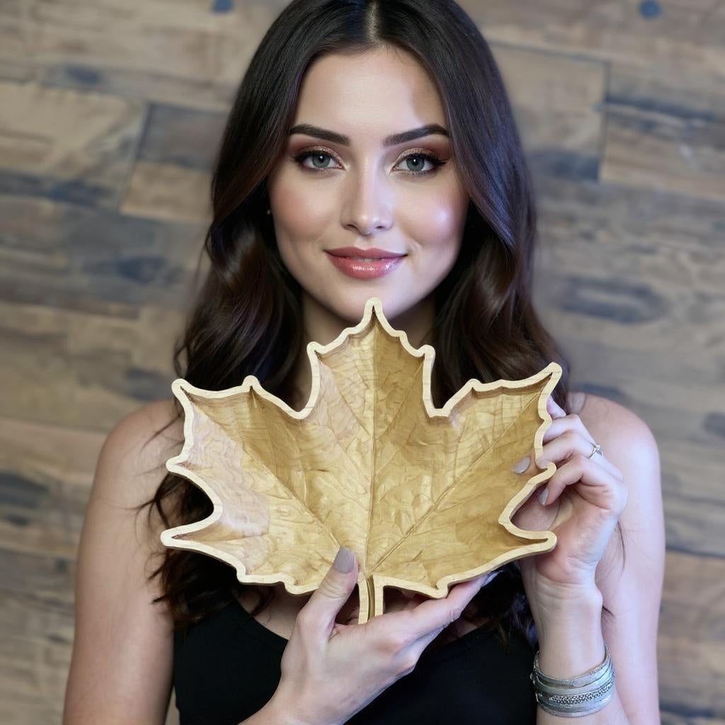 Canadian Maple Leaf - Solid Textured Dish