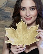 Load image into Gallery viewer, Canadian Maple Leaf - Solid Textured Dish